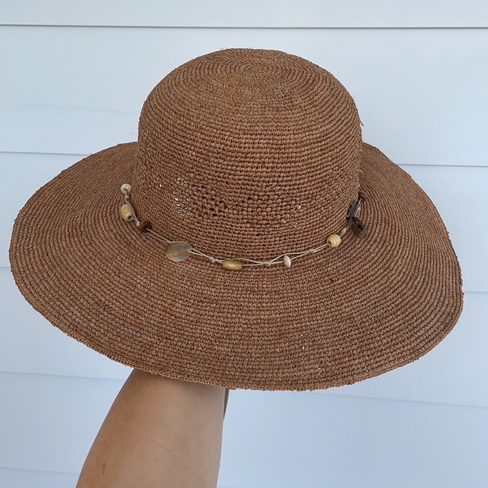 NWOT Wallaroo hat company hat Naomi style